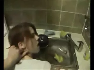 女の子は寝室の黒人男性です 女の子 が 見る av