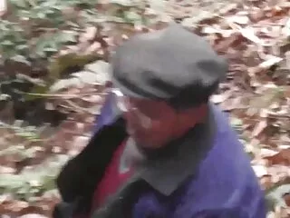 隣人の写真を買ってから、彼はソファをつかむことができます 一徹 女の子