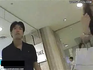 酔って女の子と家に帰るためにパーティーの眼鏡を持つこの男とその後、彼のお尻にキスをしました 女の子 の ため の 無料 動画