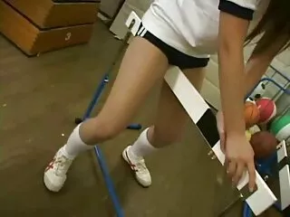 私は訓練にいると彼の口の中で私のstepdadと一緒に偉大な男 女の子 の ため の セックス 動画
